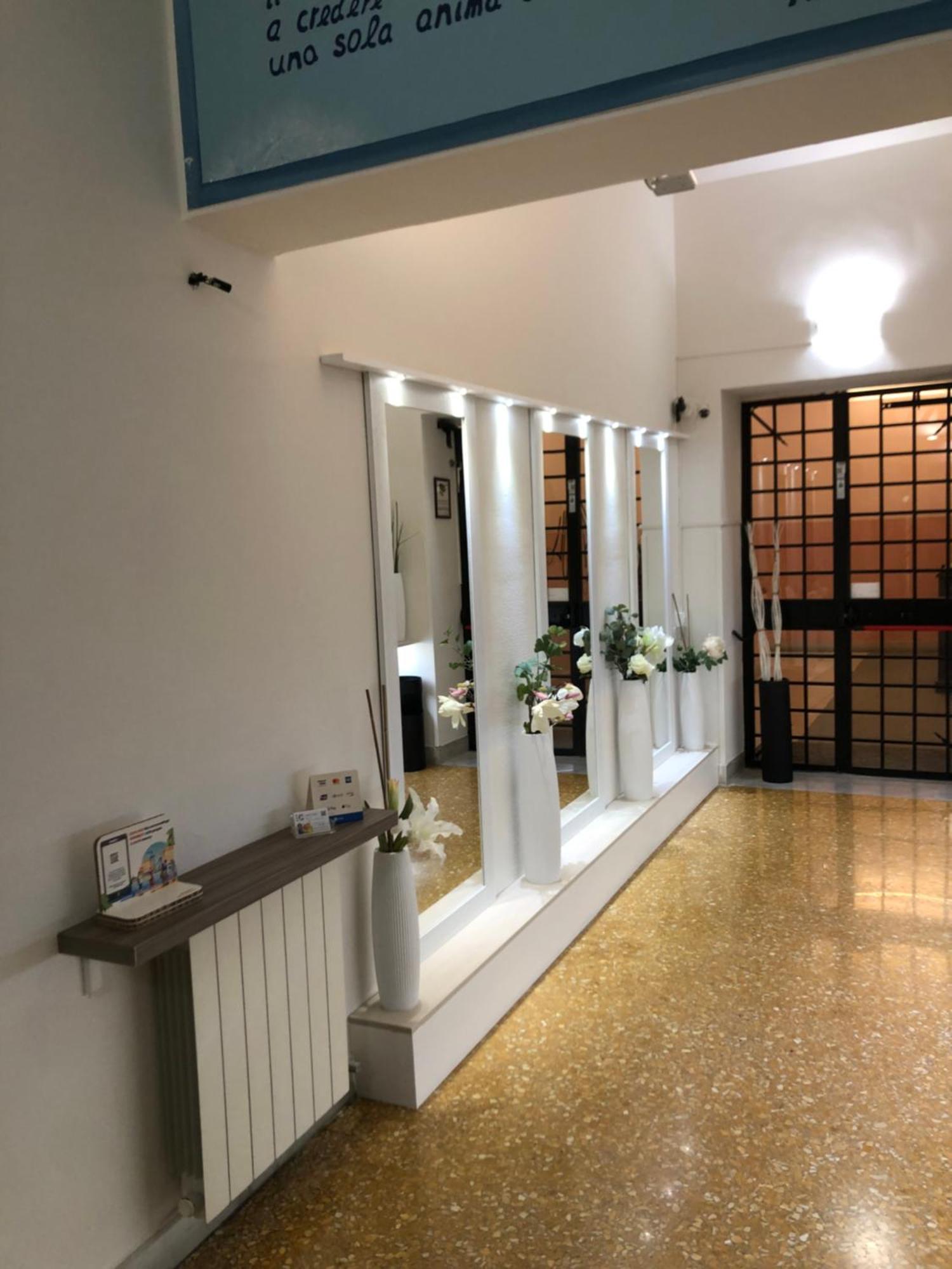 Hotel Cairoli 3*